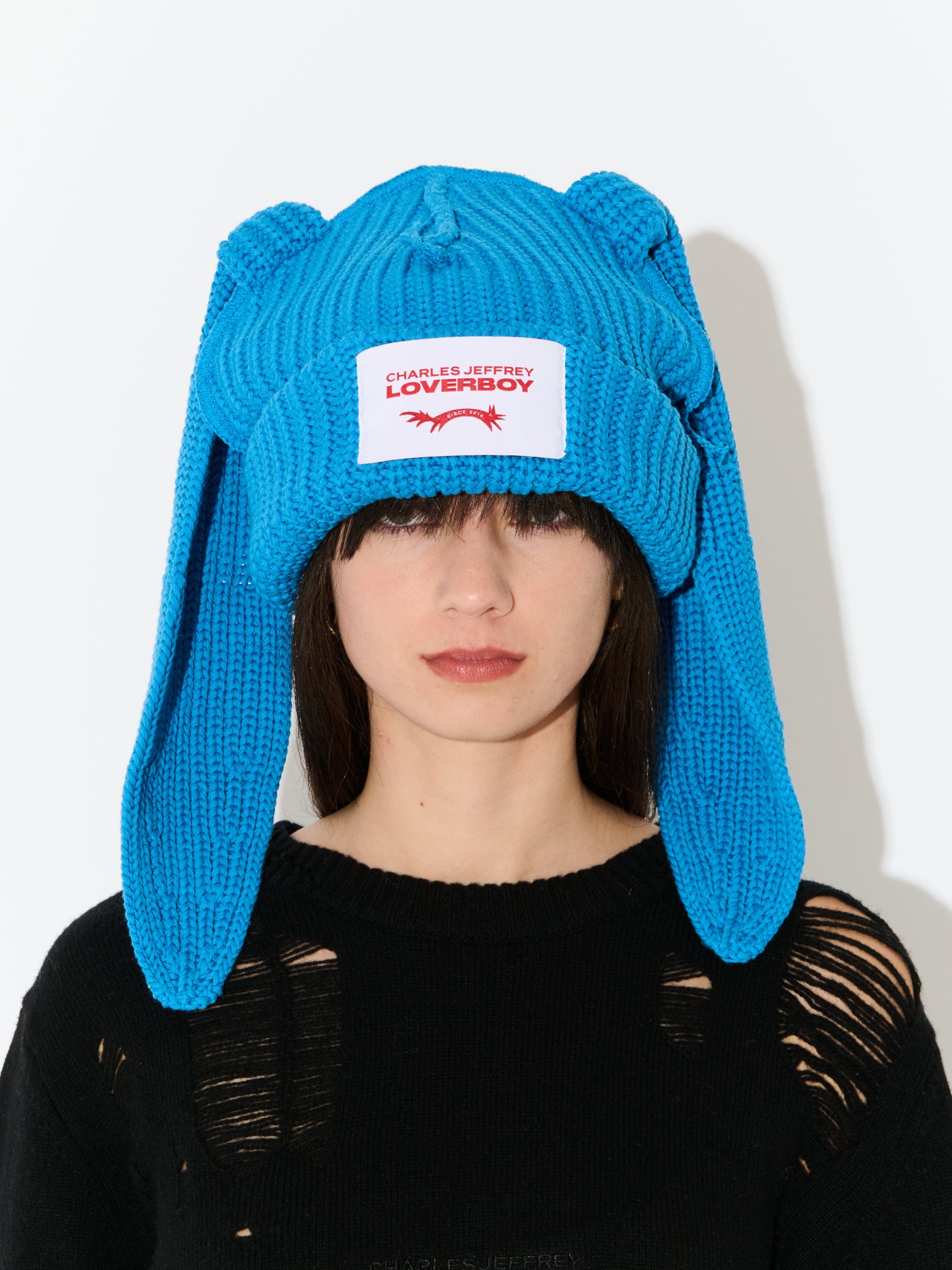 CHUNKY RABBIT BEANIE in LIGHT BLUE - Image 3