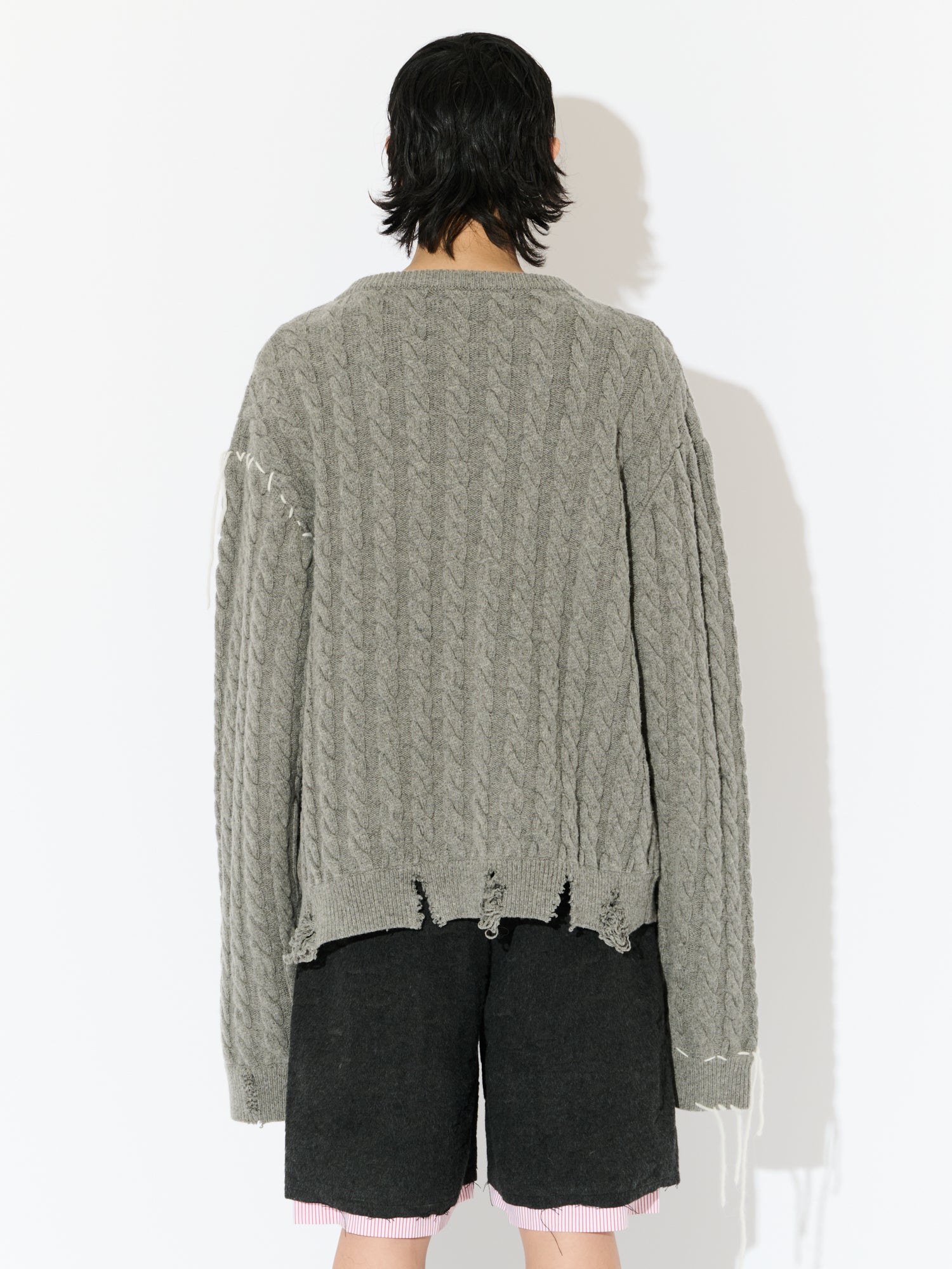 LABEL CABLE KNITTED JUMPER in GREY - Image 2