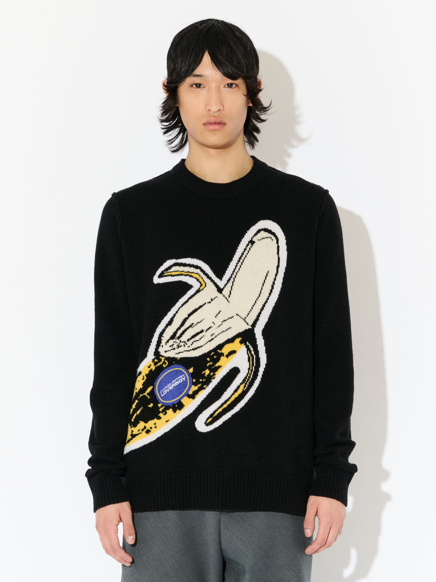 GRAPHIC JUMPER in BLACK YELLOW BANANA