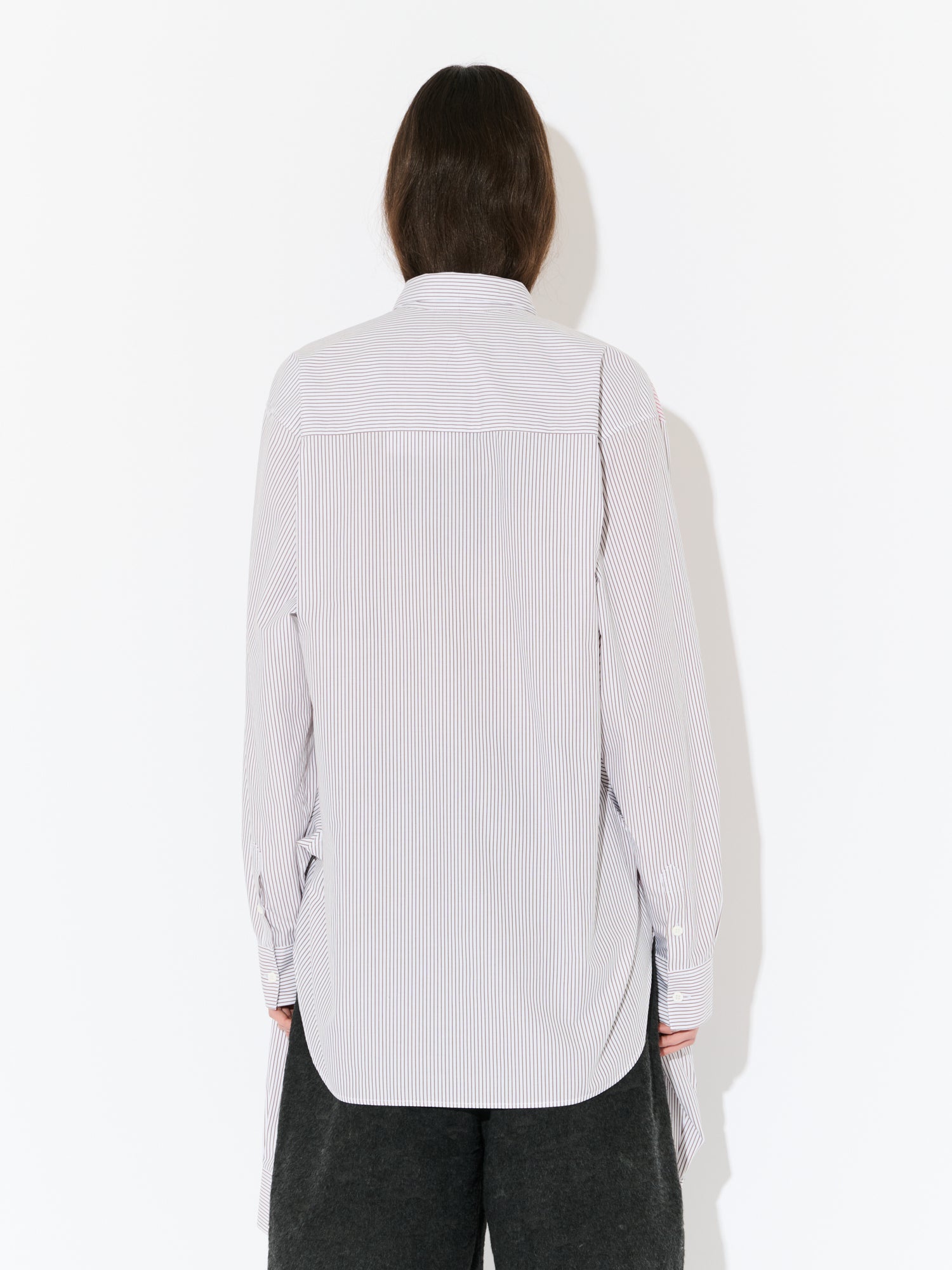 HUG SHIRT in KHAKI RED STRIPE - Image 8