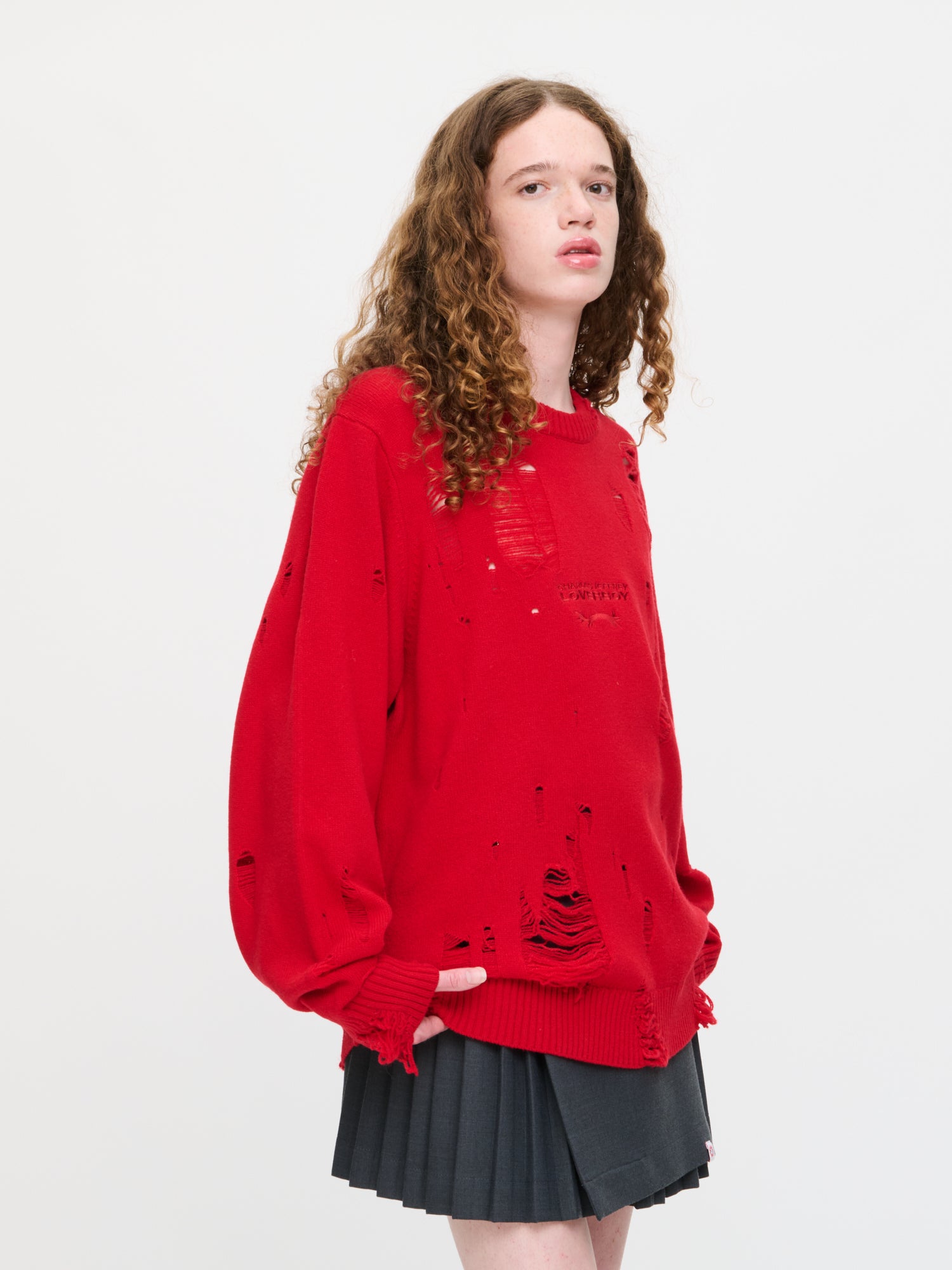 DISTRESSED LOGO JUMPER in RED - Image 5